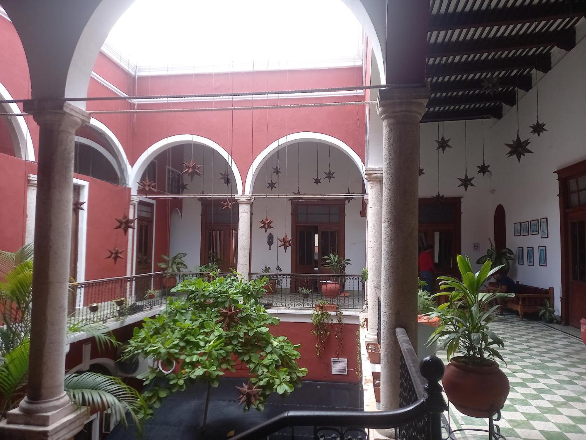 Hotel Reforma Merida Exterior photo