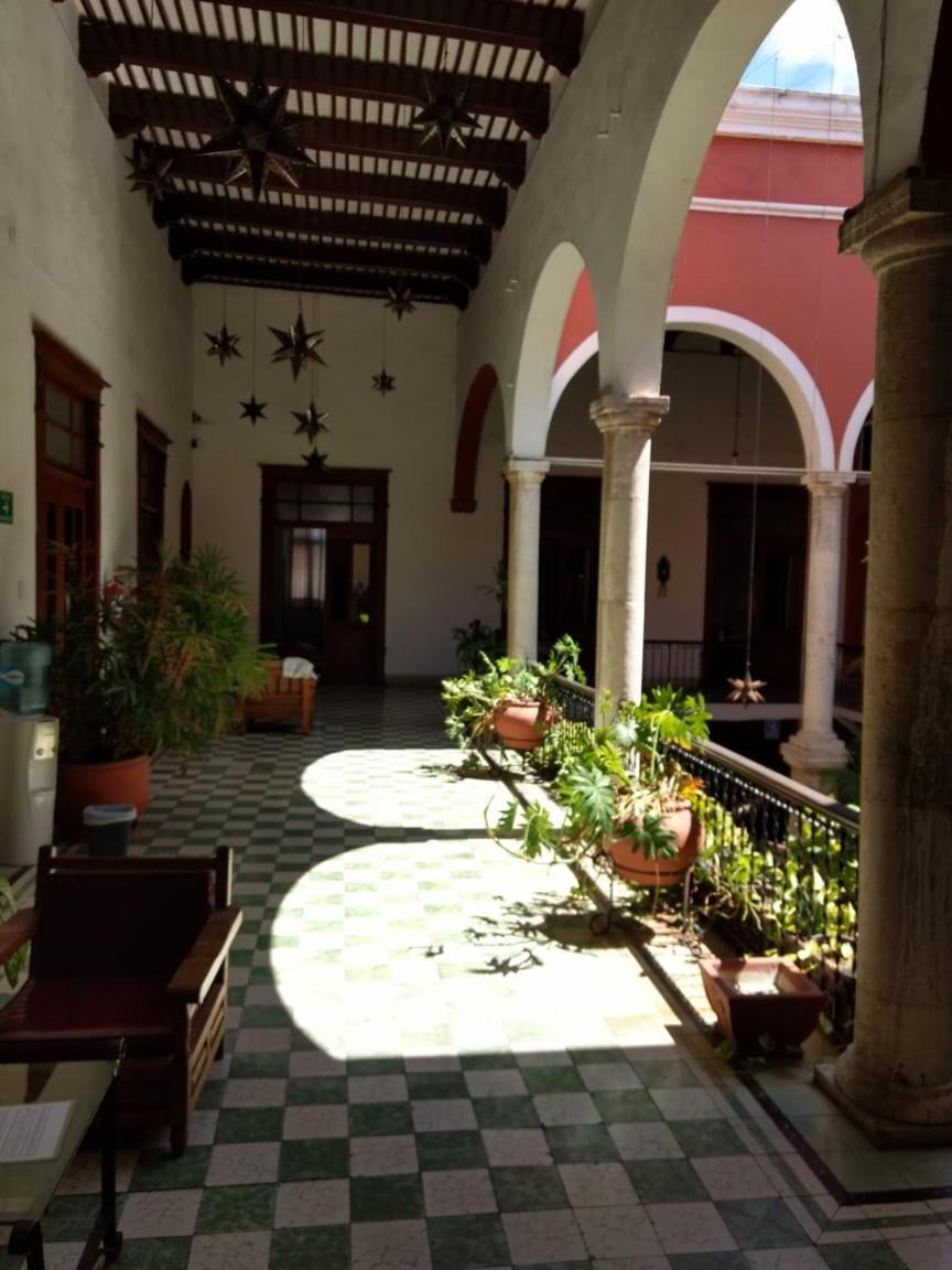 Hotel Reforma Merida Exterior photo