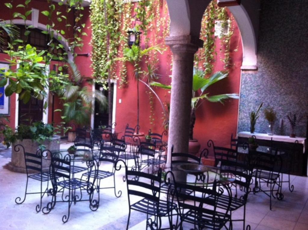 Hotel Reforma Merida Exterior photo